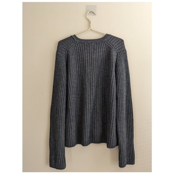 Club Monaco Ribbed Crew Sweater - Picture 2 of 3